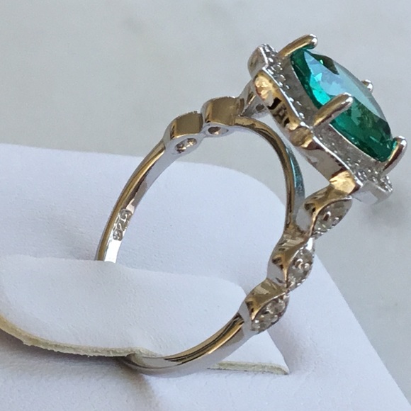 Sterling Silver Simulated Paraiba Tourmaline CZ Ring - Picture 5 of 17